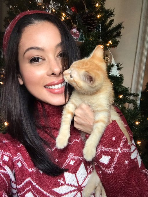 Getting ready for Christmas early! 😄❤️ https://t.co/NX0rLQcbBk<a href="/tag/ufc"class="tags"><span>#ufc</span></a>