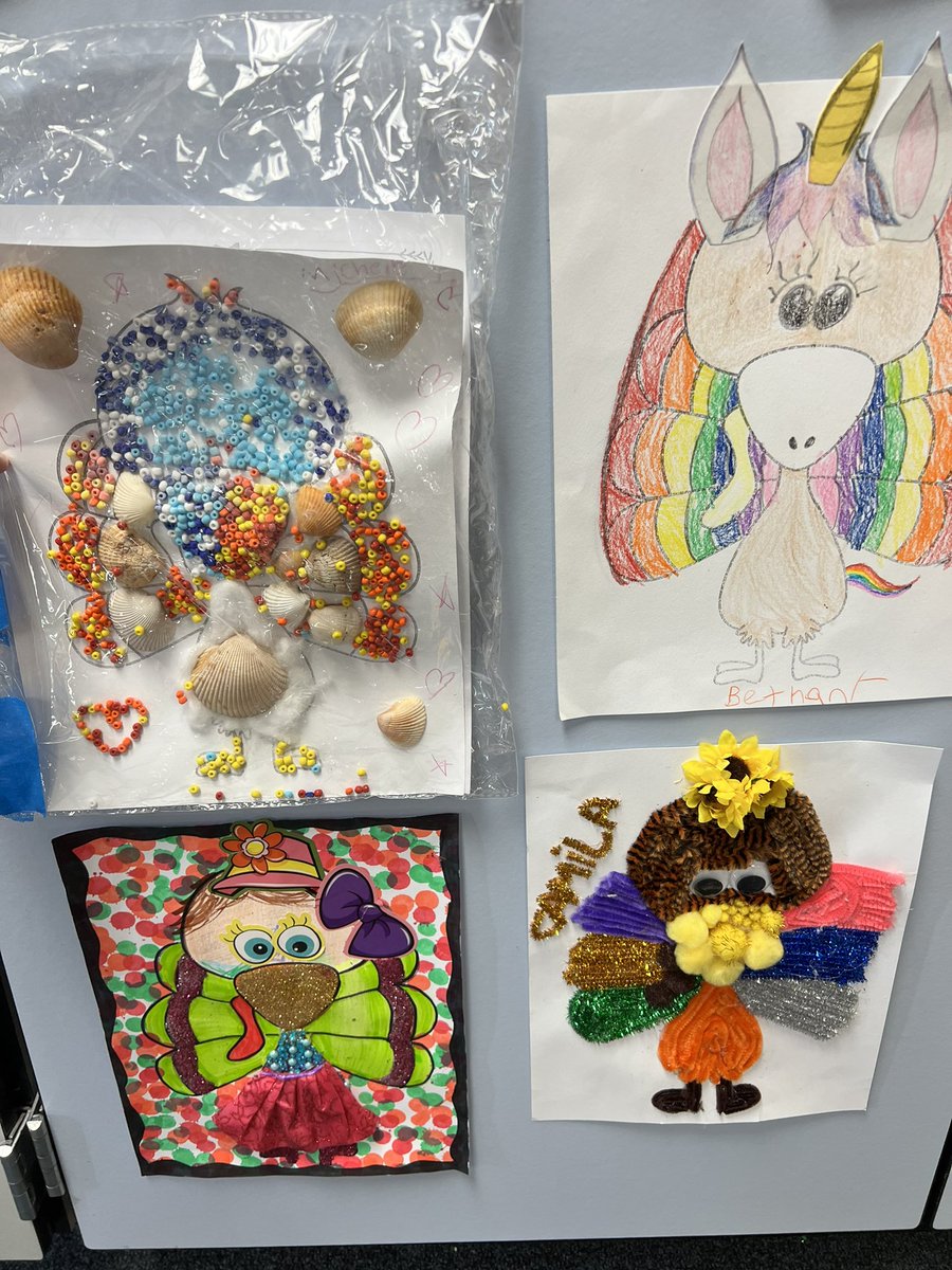 GarzaClass's tweet image. LOOOVED all the disguised turkeys this year! 
Definitely loved seeing all the creativity each student put into this project! Grateful to all the parents that helped at home! 
@MRobinsonElem #TurkeyDisguise #ThanksgivingActivity