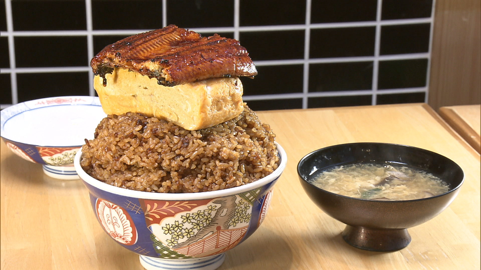 Twitter 上的 ウォッチン スタッフ いづも 現代人のためのうなぎ屋さん 注目は限定の山盛りすぎるランチ 鰻の蒲焼 分厚い出汁巻き卵 うなダレで炊き込んだご飯750gの大盛り幸せ丼 うな玉丼1980円 完食せずおにぎりにして持ち帰りもok 仙台市青葉区中央3丁目7 5 Twitter 上的 ウォッチン スタッフ いづも 現代人のためのうなぎ屋さん 注目は限定の山盛りすぎるランチ 鰻の蒲焼 分厚い出汁巻き卵 うなダレで炊き込んだご飯750gの大盛り幸せ丼 うな玉丼1980円 完食せずおにぎりにして持ち帰りもok 仙台市青葉区中央3丁目7 5