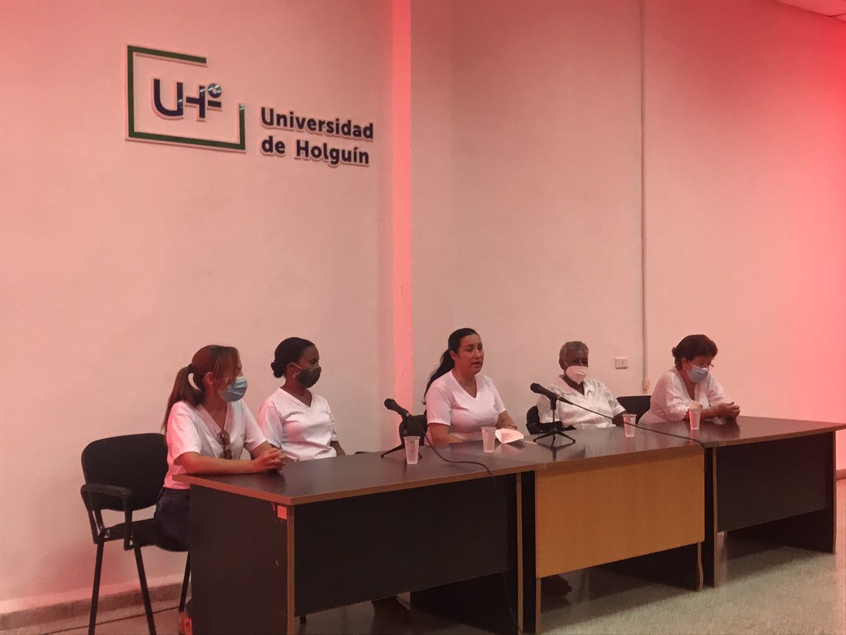 FEUdelaUHo's tweet photo. Clausura del Festival Universitario del Libro y la Literatura desde la #uho Sede Oscar Lucero 

#SomosContinuidad
#EspacioParaCrecer
#OrgulloUHo https://t.co/jMzcucwdl6