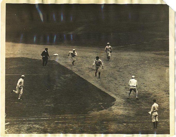 baseballinpix's tweet image. Babe Ruth caught in a pickle during the 1923 World Series