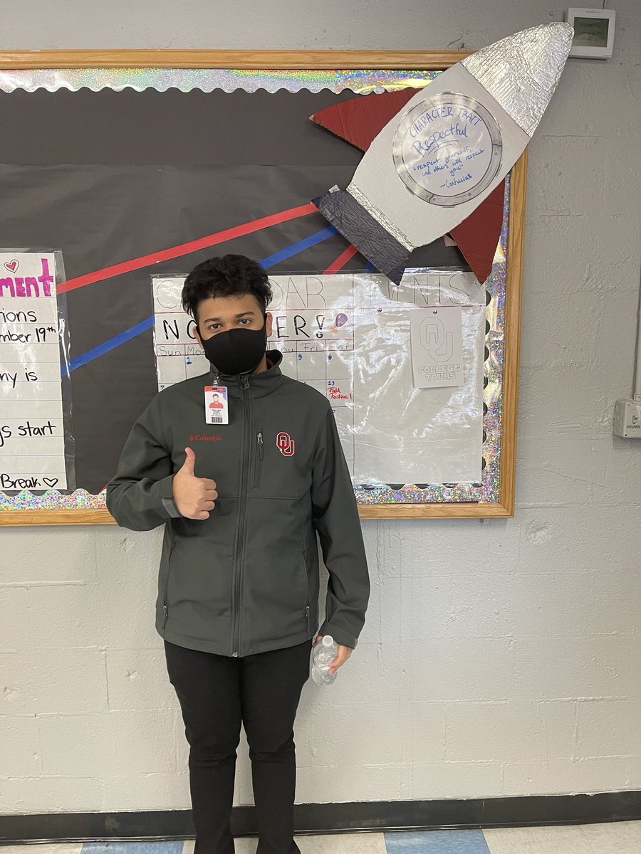 dsahsokc's tweet photo. College Spirit Day! Amazing teamwork! #disciplined #organized #vigorous #education #stemhighschool #collegeprep #spirit #ou #sooners #Harvard #dsahsokc #newyorkuniversity https://t.co/NfM2kLqEHP