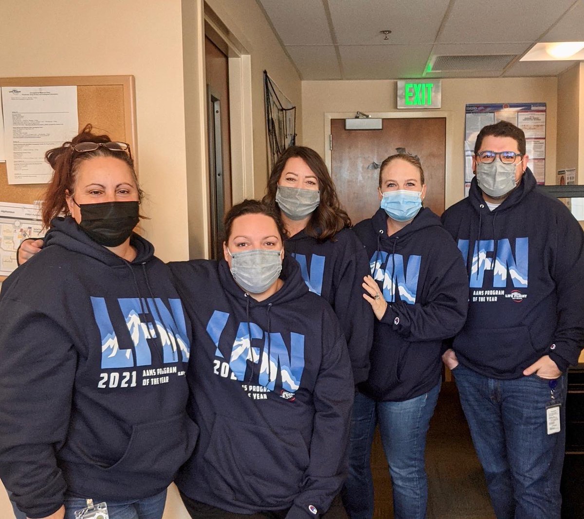LifeFlightNtwrk's tweet photo. Itβs hard to tell but these hardworking, top of their field Communication Specialists and Operational Control Specialists are smiling under those masks, rocking their 2021 AAMS Program of the Year sweatshirts that we designed right here at LFN!
#lifeflightnetwork https://t.co/IZ0P7AG1wa
