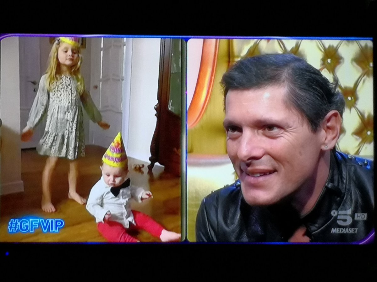 VicolodelleNews's tweet photo. Che belli i figli di Aldo Montano ❤️
#gfvip https://t.co/O7nRFSI8KY