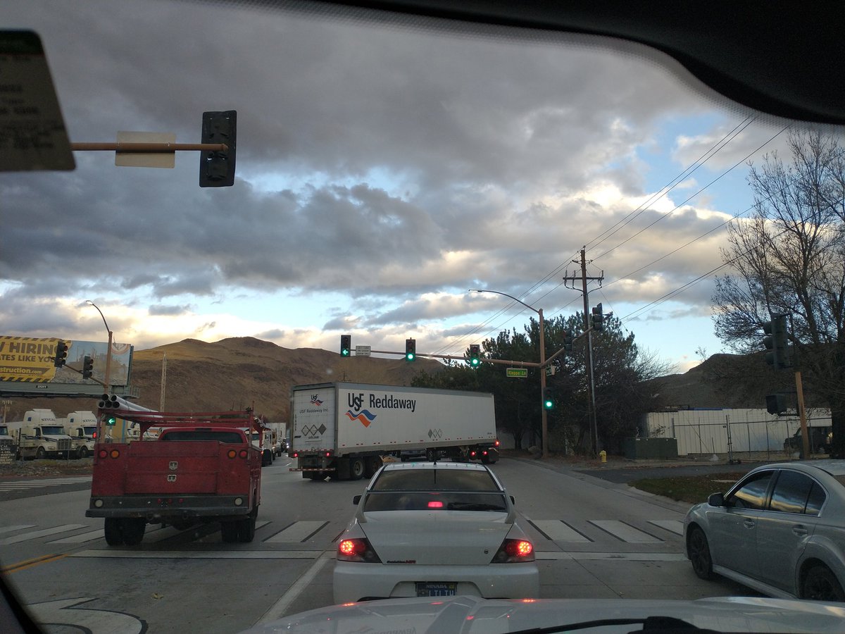 BrittanyWonder's tweet photo. #reddaway 
So over  bad truckers https://t.co/5VBYv4GqjA
