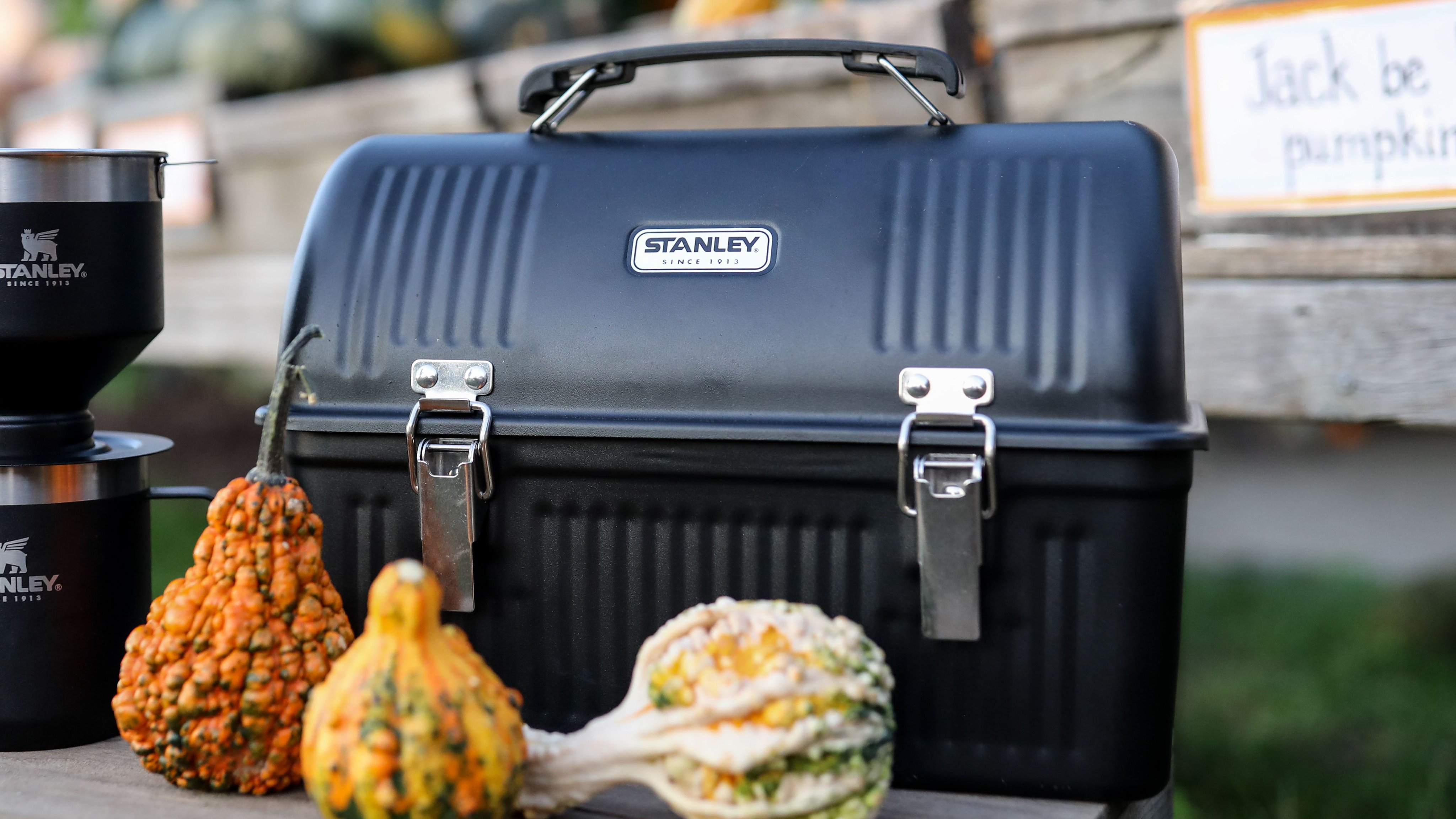Stanley 1913 on X: Always timeless, durable and classic, our Lunch Box  just got a stylish Matte Black upgrade. Shop the new Matte Black Lunch Box:    / X