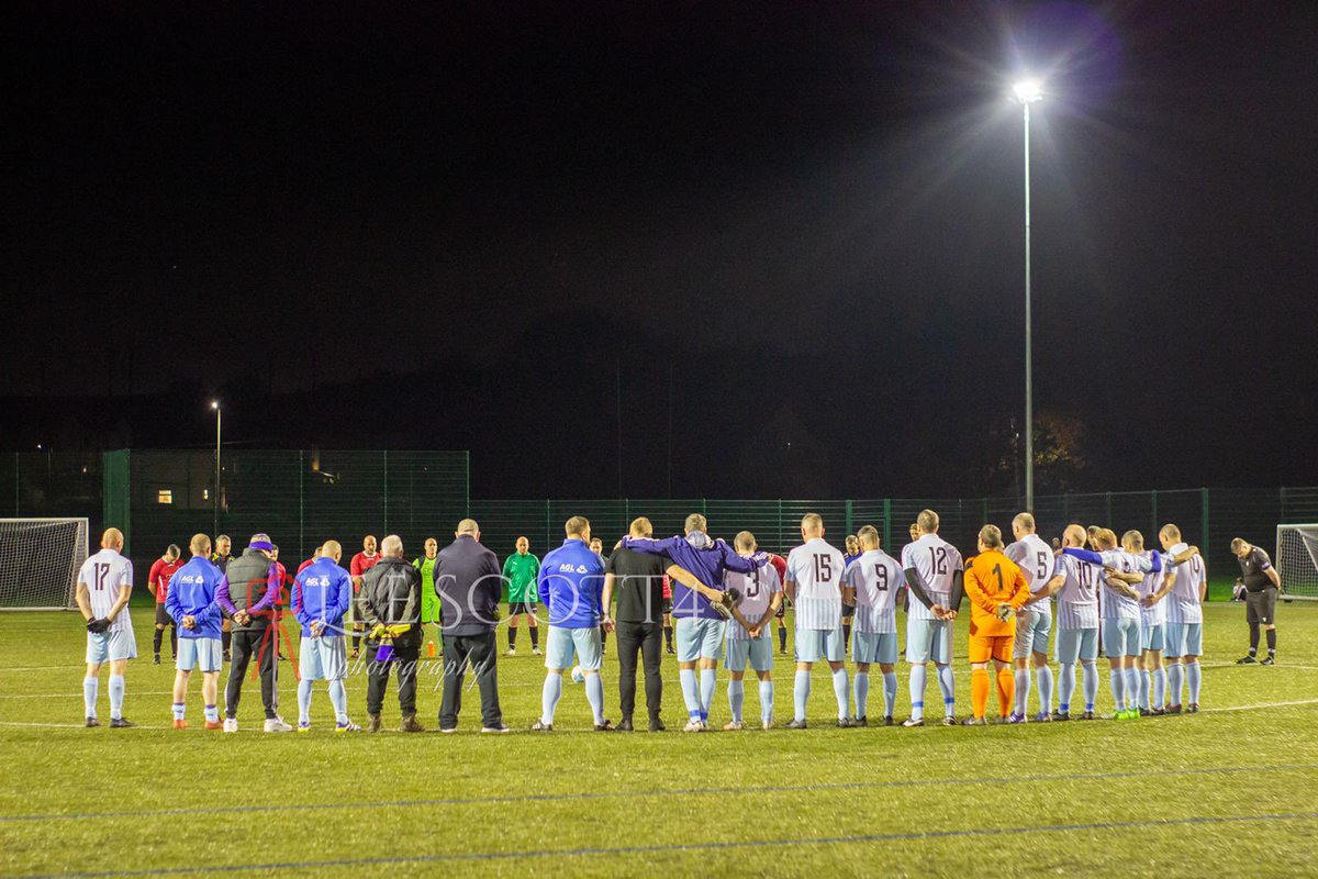 ferndale_s's tweet photo. We also paid our respects to well known player Neil ‘Davo’ Davies before the game. Both teams observed a minutes silence &amp; minutes round of applause @FcPencoed https://t.co/HZ77Vg3Ikp