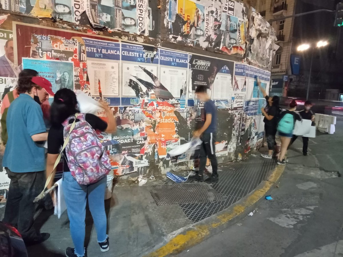MUNAP_OFICIAL's tweet photo. A TRES DIAS DEL 22 DE NOVIEMBRE
Salimos a las calles a recordar el día que Perón termino con los aranceles universitarios, hoy miles de argentinos disfrutamos de esa decisión política, honramos esa decisión militando por la construcción de una universidad al servicio del pueblo https://t.co/gDgkV5NUNa