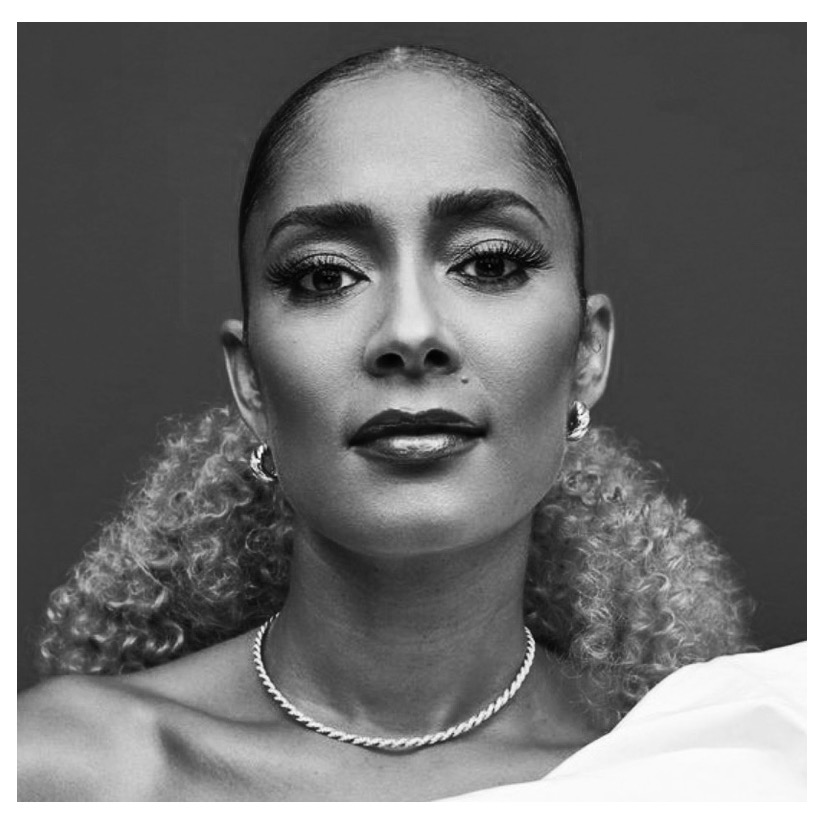 mmupsx's tweet photo. originality x “You’re flawless when you embrace the things about you that you don’t necessarily like, but you own them because they’re yours.” -Amanda Seales
.
.
.
#mmupsx #melaninmeetups #amandaseales #insecurehbo #selflove #rewritethenarrative https://t.co/9hirATXNEF