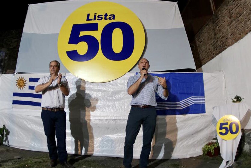 carlosilva_50's tweet photo. Gracias familia de la Lista 50!
Gracias por el reencuentro. 
Juntos seguiremos como desde hace 11 años.
💪💪💪💪💪
@AlvaroDelgadoUy @CarlosAlbisu https://t.co/BSpnaqBC8x