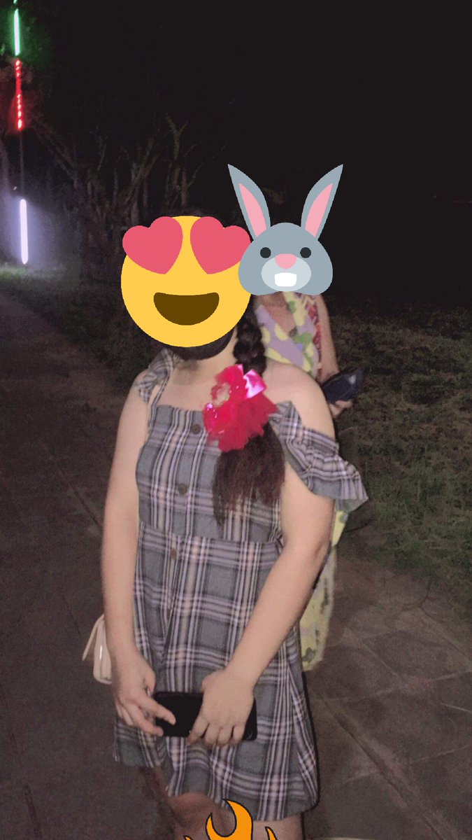 EM37123104's tweet photo. กระทง เขาลอยเป็นคู่ แต่เรานะสิลอยคนเดียว
#เด็ดขี่อ้อน #ลอยกระทง https://t.co/ToWsxEnj7c
