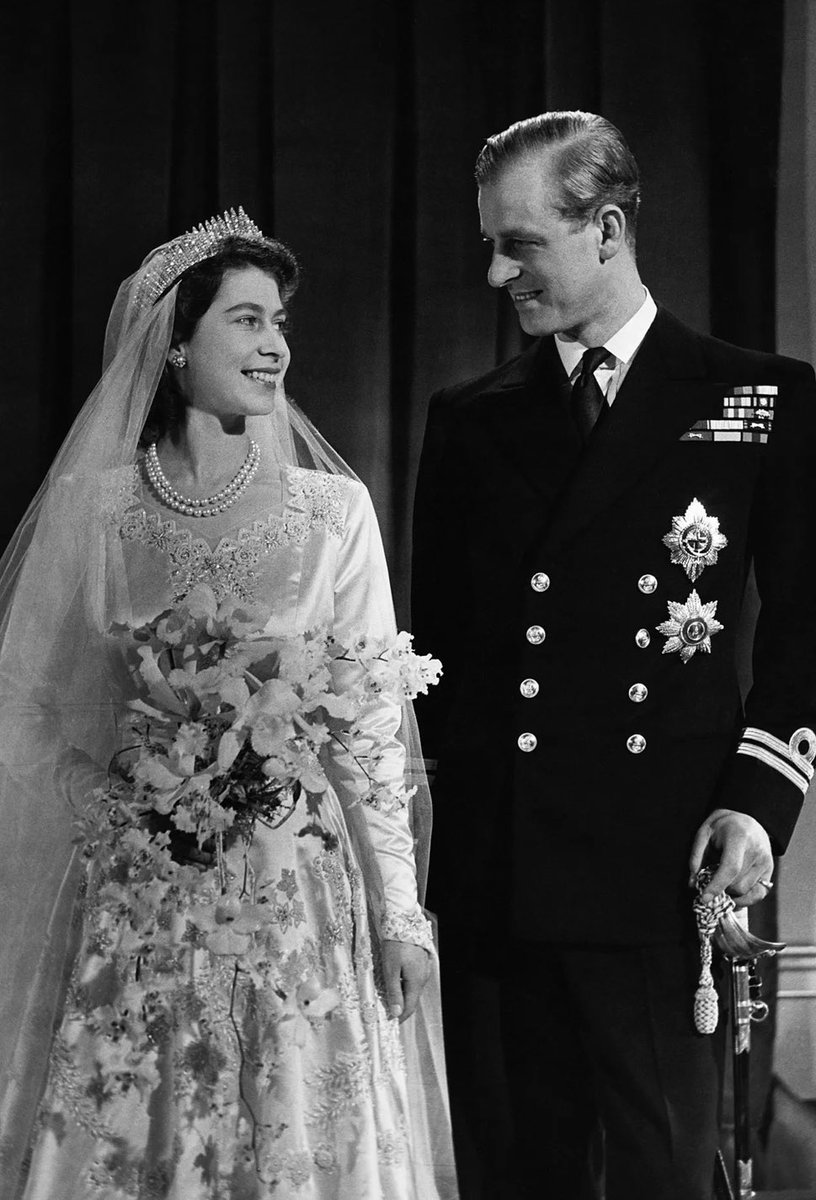 victoriaarbiter's tweet image. A poignant day ahead for the Queen but no doubt one filled with happy memories. She and Prince Philip were married at Westminster Abbey 74 years ago today on 20th November, 1947. 💕