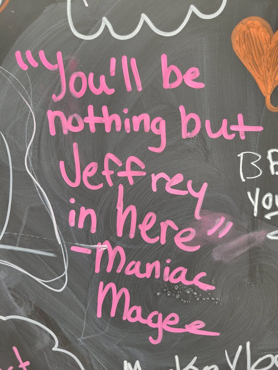 LovinLit_atCrHS's tweet photo. My Ss filled our Reading Graffiti wall w quotes from their favorite books & it's only November! Time to clear it & start new, heading into marking pd 2. An idea from @donalynbooks #readinginthewild π @AACountySchools #AACPSawesome https://t.co/DDAj2qeQil