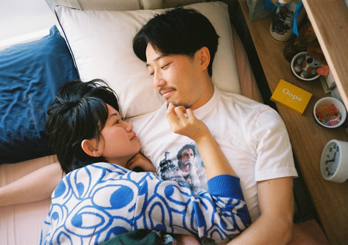 Oops_Japan_'s tweet photo. 💚Oops LOVE💚
vol.1 Michelle&amp;えいじ

💛Oops: 身体やメンタルヘルスについて話すことはある？話しやすい空気づくりのために心がけていることはありますか？

💙Michelle: あります/お互いがきちんと向き合えるタイミングに、あんまりシリアスにならないように、私は〜って話すことが多いです。 https://t.co/vKYNLhRNfK