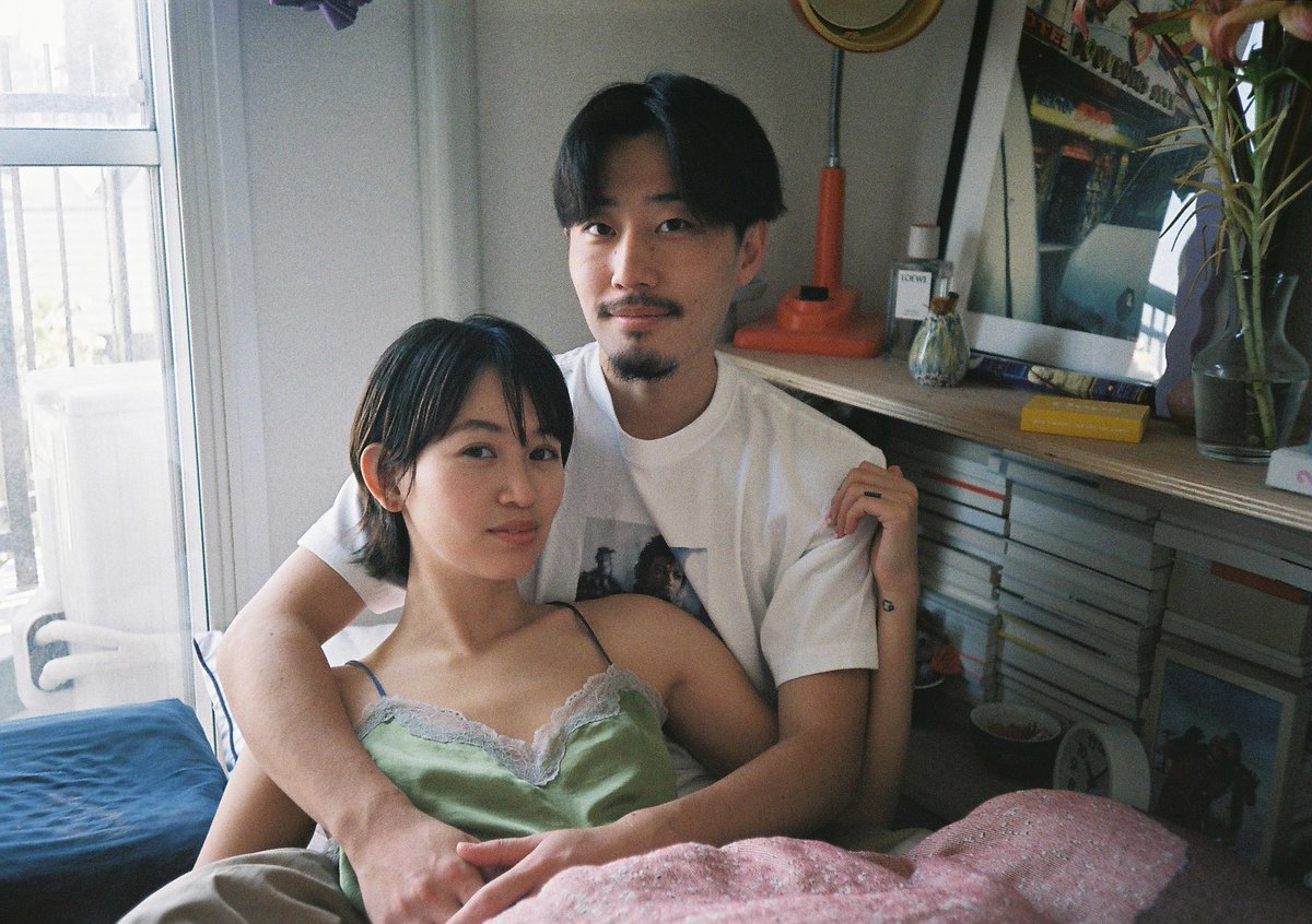 Oops_Japan_'s tweet photo. 💚Oops LOVE💚
vol.1 Michelle&amp;えいじ

💛Oops: 身体やメンタルヘルスについて話すことはある？話しやすい空気づくりのために心がけていることはありますか？

💙Michelle: あります/お互いがきちんと向き合えるタイミングに、あんまりシリアスにならないように、私は〜って話すことが多いです。 https://t.co/vKYNLhRNfK