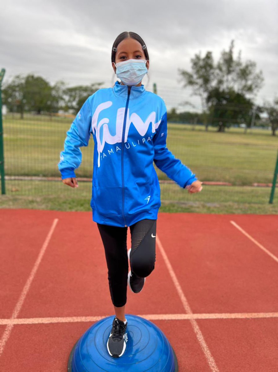 INDETamaulipas's tweet photo. Nuestro #superatletas de #Tampico se suman a este día especial del #DíaFelDeportistaTam con actividades en sus espacios deportivos. ¡Felicidades! https://t.co/S7Pp0ODedh
