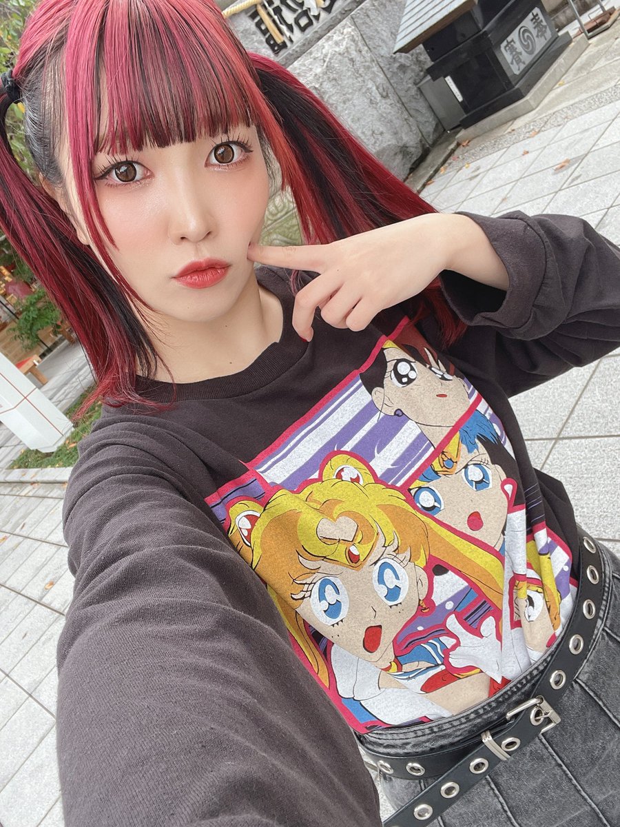 If your friends don't dance or if they don't dance well they ain't no friends of mine! 🖕🏻