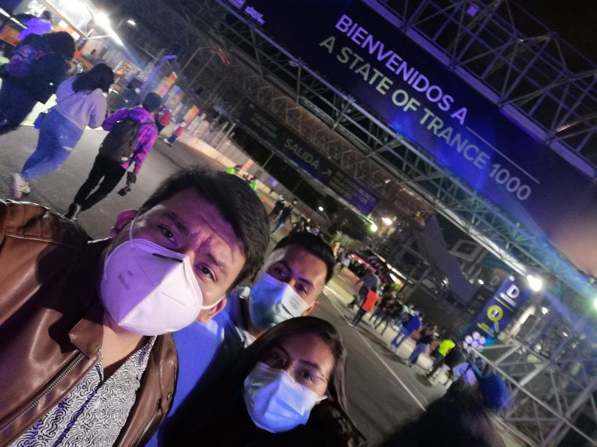 GMLuiz's tweet photo. Hemos llegado al #ASOT1000MEX! ✨
#ASOTMEX https://t.co/NG35ZJKq8j