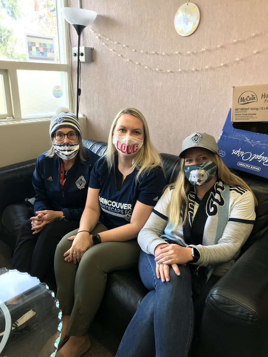 Yolanna Zlotnik tweet media