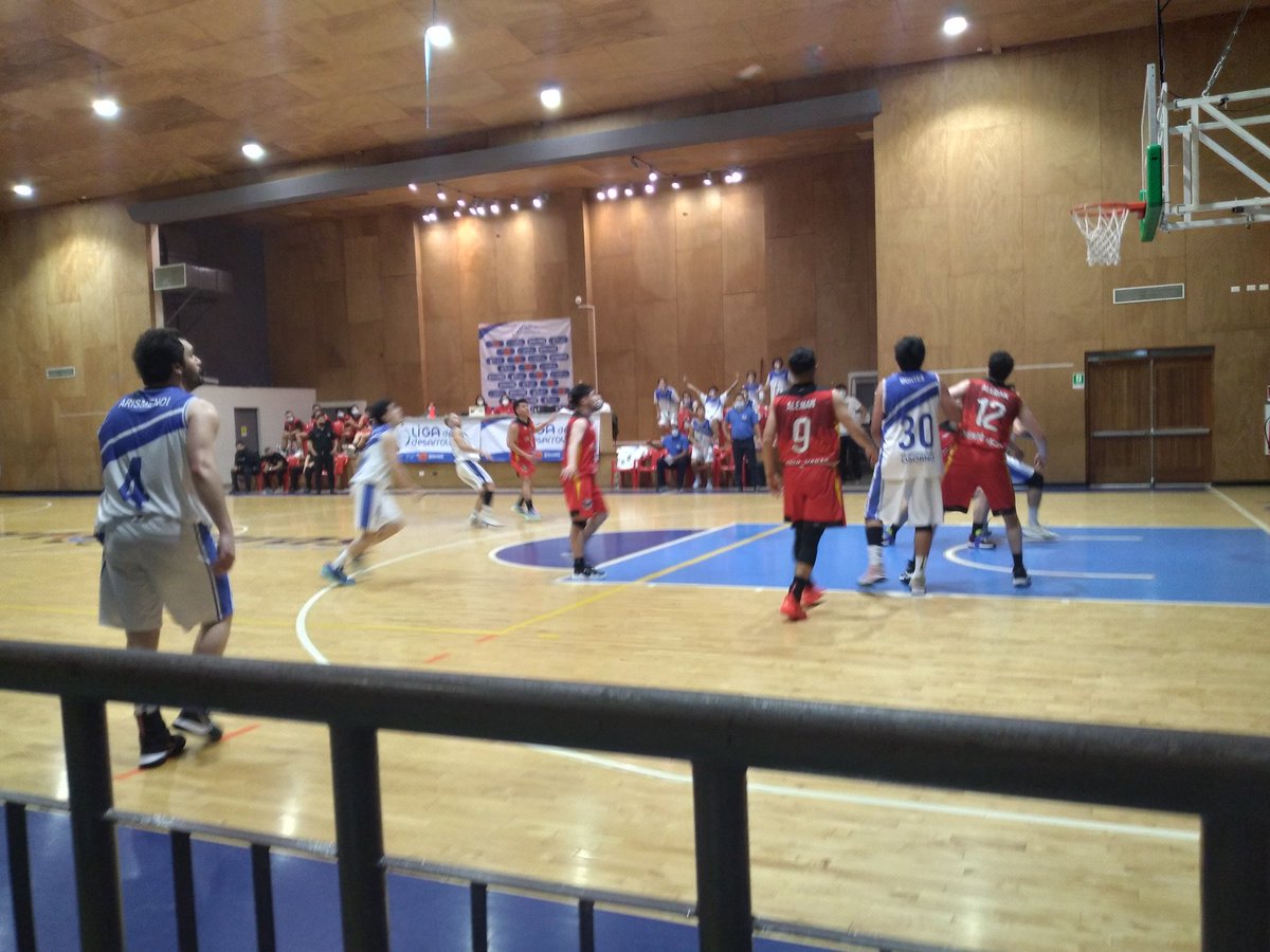 Final en el Fiscal de Puerto Varas.
Partido de Ida Fase 3 <a href="/LDDFebaChile/">Liga de Desarrollo Lipigas</a> 
<a href="/CBAlemanPVaras/">Aleman Puerto Varas</a> 85 - 76 <a href="/LDDFebaChile/">Liga de Desarrollo Lipigas</a> 
Mejores manos:
13 Baechler 15P 8R 1A +19
30 Montes 17P 8R 3A +17
00 Gallardo 14P 7R 5A +15
Récord 6PG 1PP
#SomosLosToros