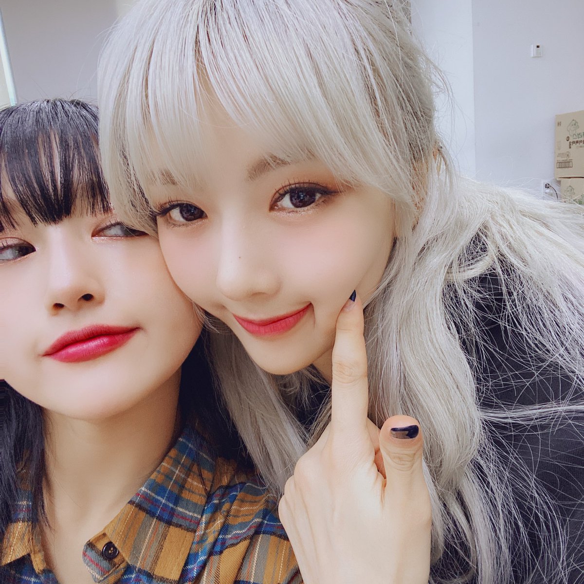 NIGHTSINTWT's tweet photo. nıght       临 .   *    sıns     乀    goıng    ♡     to  :  #𝐈nto𝑓airy𝐖orld

La hadita más linda del campo ya hace su debut y Yui y Harper están yendo a darle ánimos en este día. https://t.co/BOUuou2iB3
