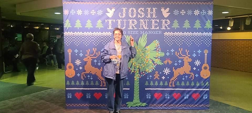brittb288's tweet photo. @joshturnermusic My grandma is https://t.co/cMJX7mQTTH