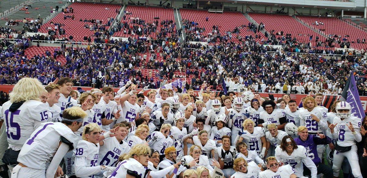 TALehi54's tweet photo. No better way to end my HS football career than playing with my brothers &amp; WINNING THE 5A STATE CHAMPIONSHIP!!!! Thank you to all my Coaches that helped me get to this point!! @LehiFootball @Austin78boyd @HoyalDanny @ben_jeppesen @Jensen_Some @OLCoachAndersen https://t.co/thJizBTGtD