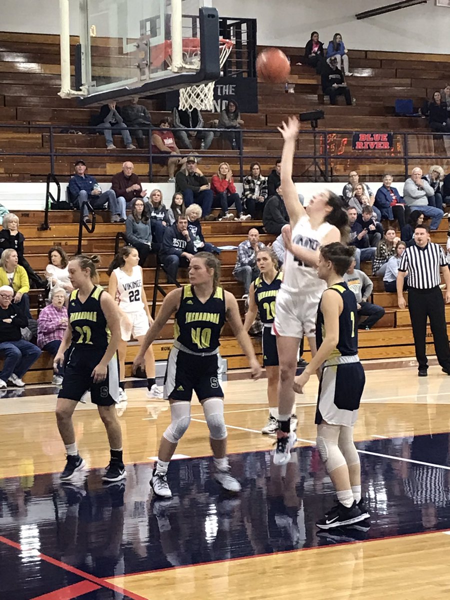 BRVSchoolsIN's tweet photo. Vikings vs Raiders. It’s going down tonight in Shelton Gym. https://t.co/BCKh0JYQJ9