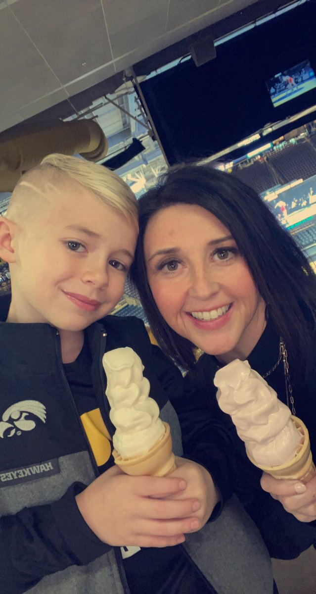 mollyobrien82's tweet photo. Our style of Friday Night Lights…Hawkeye Wrestling and Carver Soft Serve Ice Cream  🖤🤼‍♂️🍦💛 #FightForIowa https://t.co/RIUEQGIJFu
