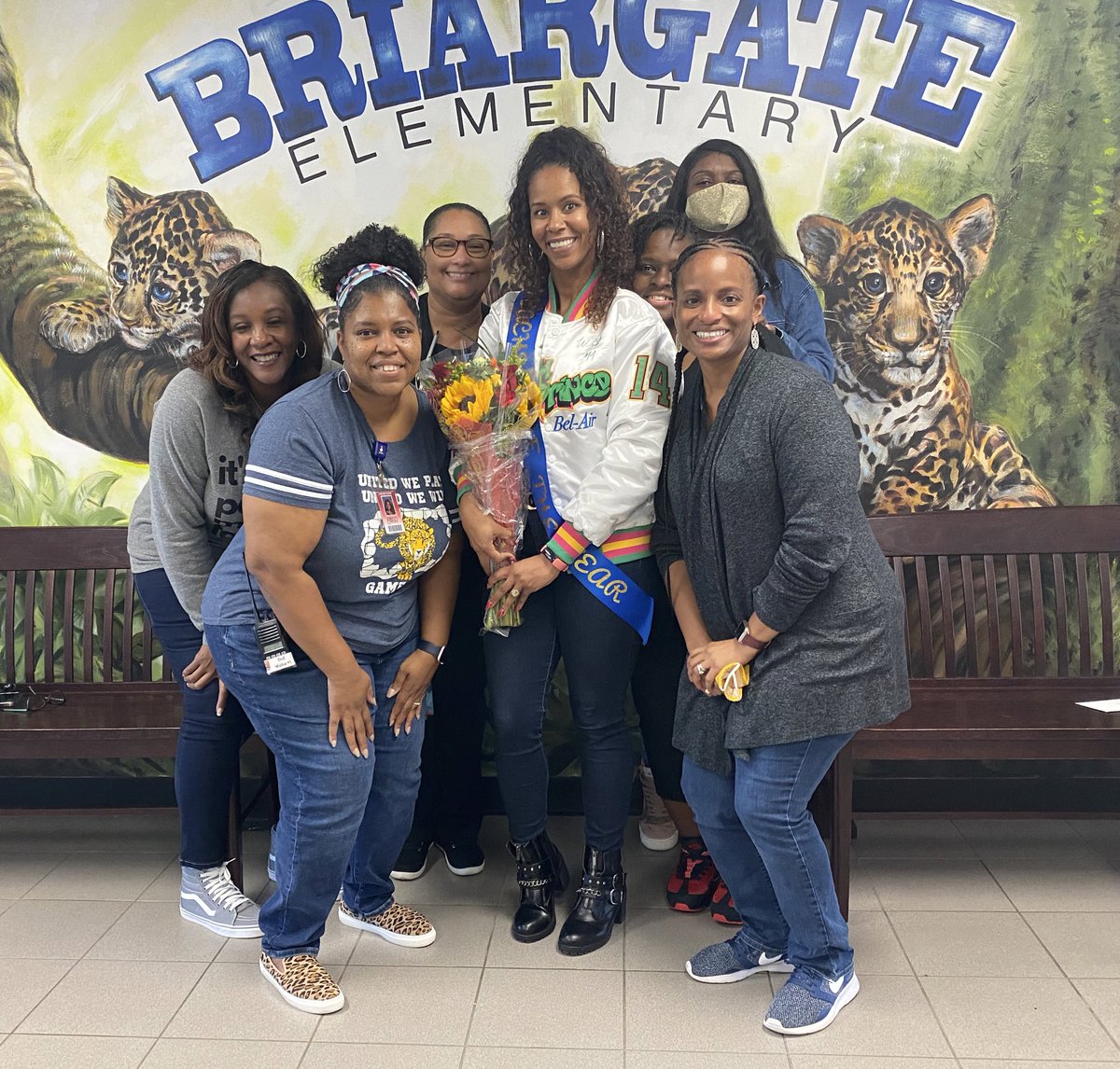 BGE_Jaguars's tweet photo. Congratulations to our 2021 - 2022 BGE Teacher of the Year Stephanie Spurling @i4defjam. You deserve it!! @BGE_Jaguars @LMGarrett2000 @Bowie_Bits @FortBendISD @RhondaMason14 https://t.co/SCkjlMRSVn