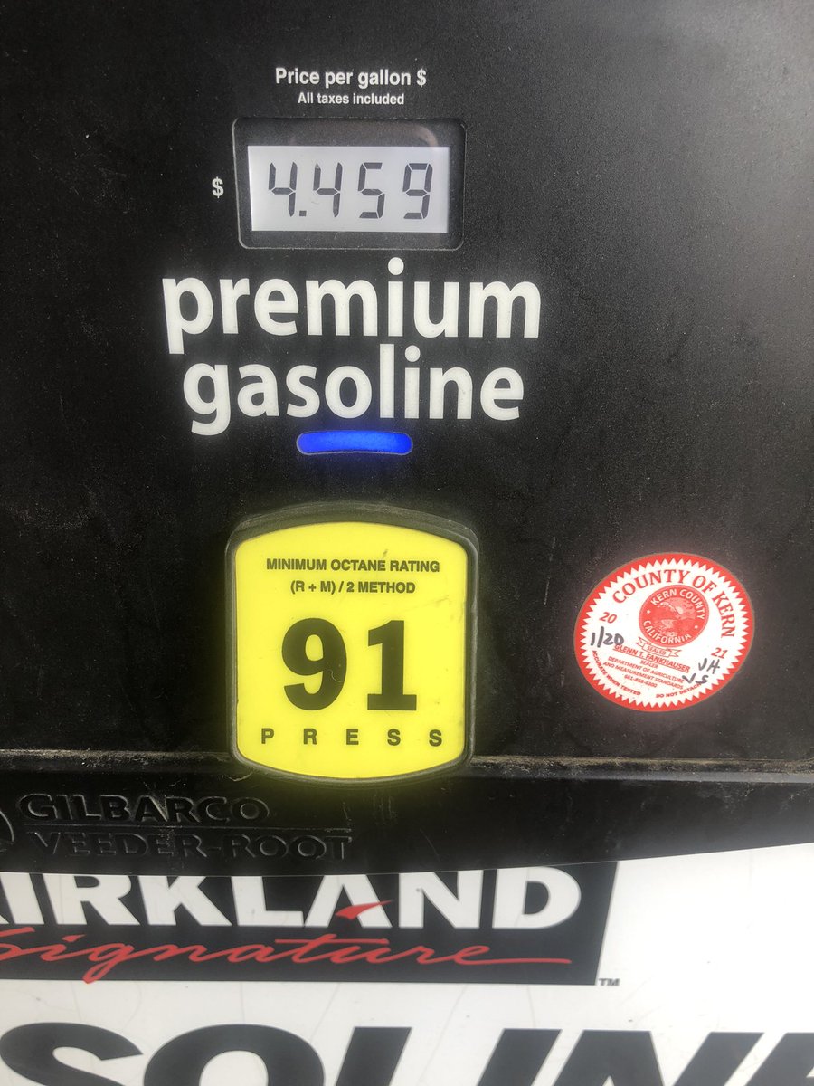 BigRedWaveNow2's tweet photo. #ThankYou #Costco for being #60Cent’s less for #Gas! #Hohoho #SCOTUS https://t.co/vVVpAQkMLf