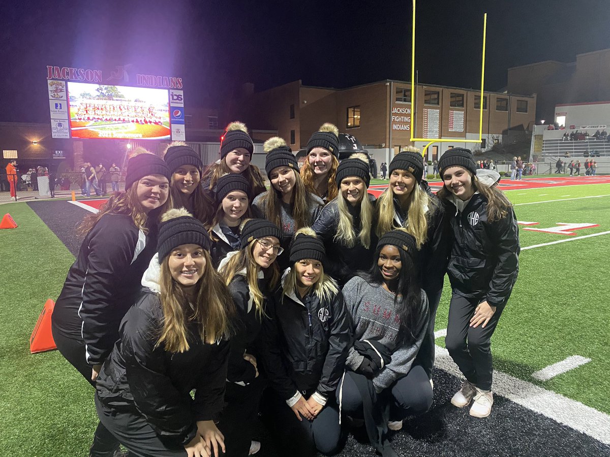 Going into quarter 2 tied 14-14 <a href="/RSHSsports/">RSHS Falcon Sports</a> <a href="/RSHS_Football/">Summit Football</a>