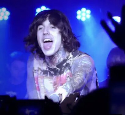 HAPPY BIRTHDAY
OLIVER SYKES   