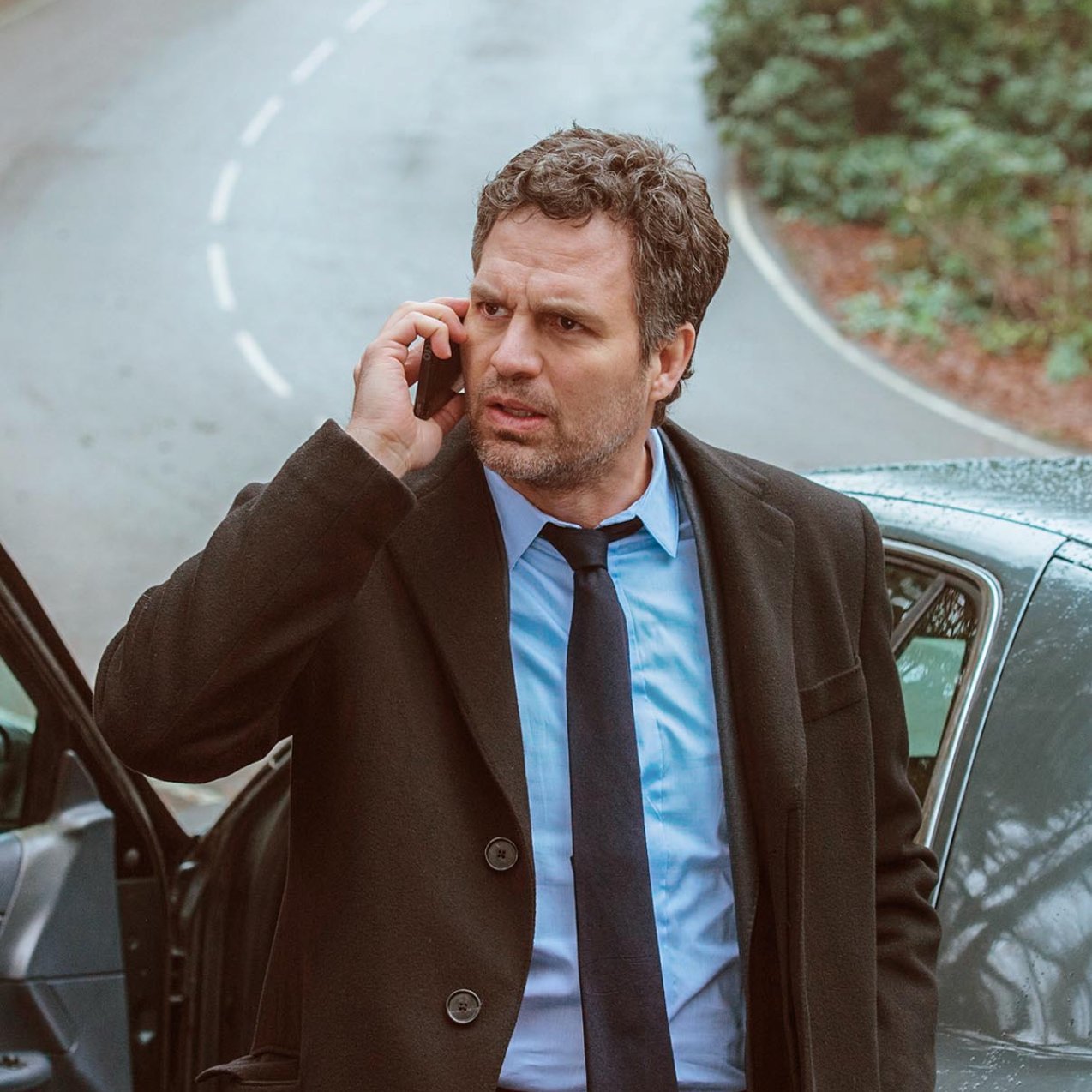 Hello? Yes, wishing a very happy birthday to Mark Ruffalo! 