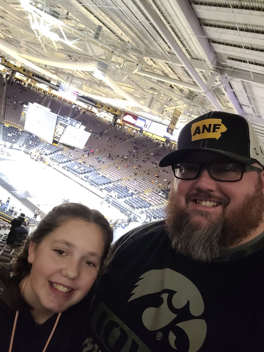 Jed_Dietrick's tweet photo. #FightForIowa LETS GO HAWKS! https://t.co/wluFoc0AEx