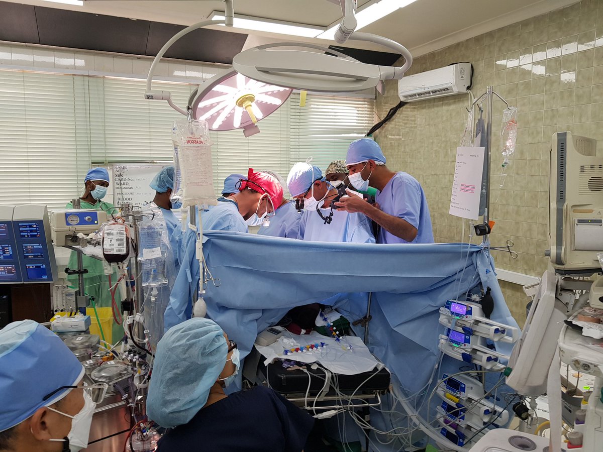 S2Surgeon's tweet photo. "2021 Ethiopia Cardiac Surgical Capacity-Building Program".

After lecture, cardiac team established vacuum assist venous drainage system for CPB. "Appropriate technology by themselves"
#GlobalSurgery
#GlobalCardiacSurgery #JWLeeCenter
@jwleecenter @AddisUniversity@love_snuh https://t.co/ryjFJzJEZ6