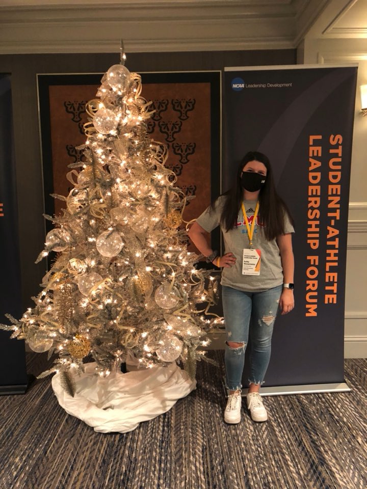 baywojo's tweet photo. having an absolute blast at the NCAA student athlete leadership forum!! so thankful for this opportunityโค๏ธ@lmulionsSAAC #NCAALearnLead #SALF21yellow #NCAAsalf https://t.co/94f1uaoCVA