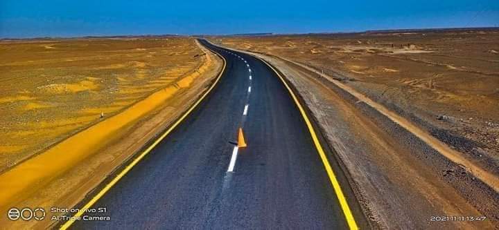 NawabOfficial4's tweet photo. Lane marking of 610 km Quetta Taftan Iran Border Highway N-40  near Nukundi https://t.co/YDLKnJkZo9