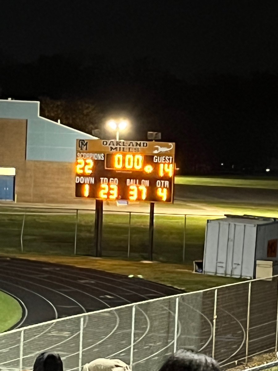 OaklandMills_FB's tweet photo. Scorps win!

@BKBSunSports https://t.co/ACaxOU4qsf