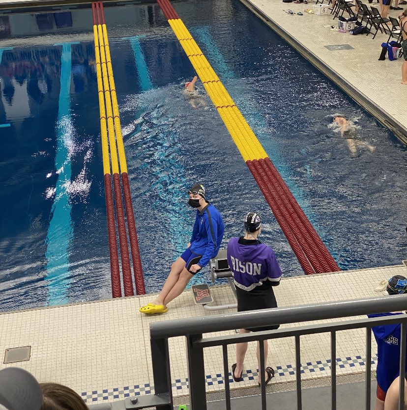 STMAGIRLSSD's tweet photo. Congrats to Lily Van Heel for qualifying 3rd for the finals in the 100 back! Saturday will be fun! #shelooksnervous #goknights #podiumbound https://t.co/CDa7oRFqgJ