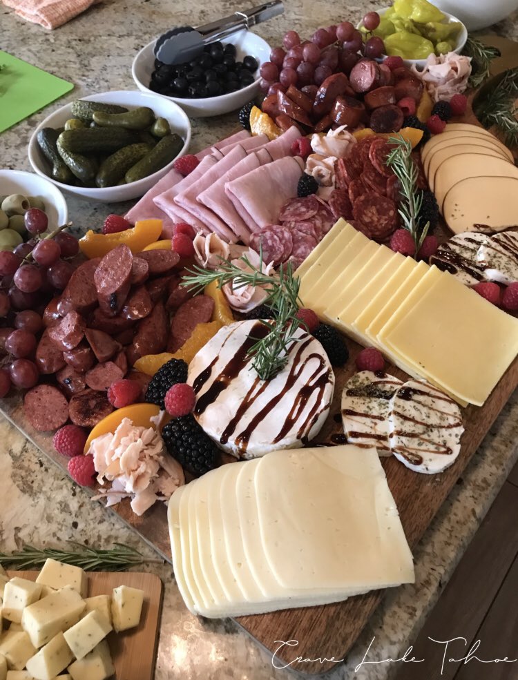 CraveLakeTahoe's tweet photo. Seasonal Charcuterie and Cheese display. 

We don’t do a board, we do a BAR. 😎

#chefalexisamity
#cravelaketahoe
#personalchef https://t.co/8avGKhc9xi