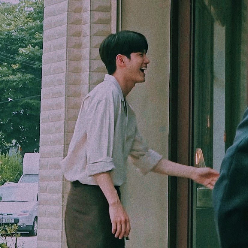 __yourcigarette's tweet photo. #옹성우 #ONGSEONGWU https://t.co/lVG1MUp91F