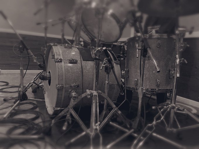 ドラムのtwitterイラスト検索結果