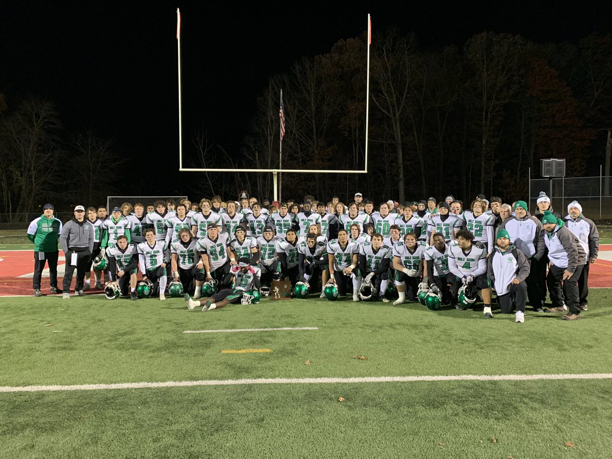 NamerAthletics's tweet photo. Final: West Holmes 31 Holy Name 21. Even though it isn’t the result we were hoping for, Namer Nation is unbelievably proud of this team! Thank you for a great season! It’s still a great day to be a Namer! #AllHail #NamerPride @HNGreenwave @FOX8FNTD https://t.co/qwSrFkaBp6