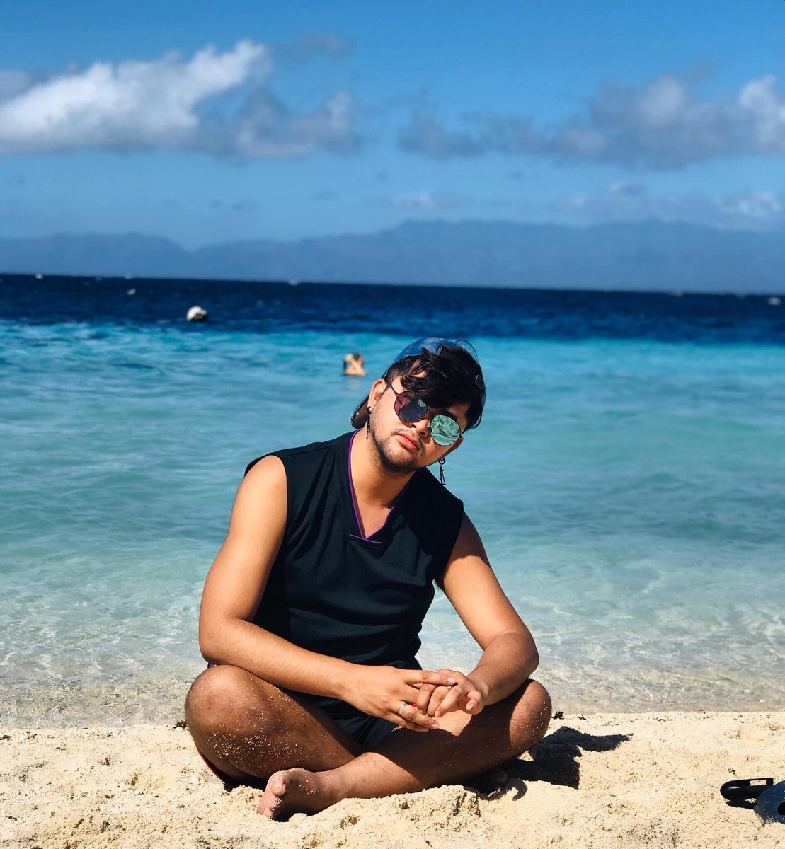 IamDebel's tweet photo. Quick dip💦

#altercebu #cebuano #NotAnAlter✌️#moalbooal https://t.co/pkWr0E4rOV