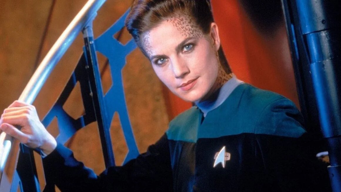 Happy Birthday Terry Farrell!! 