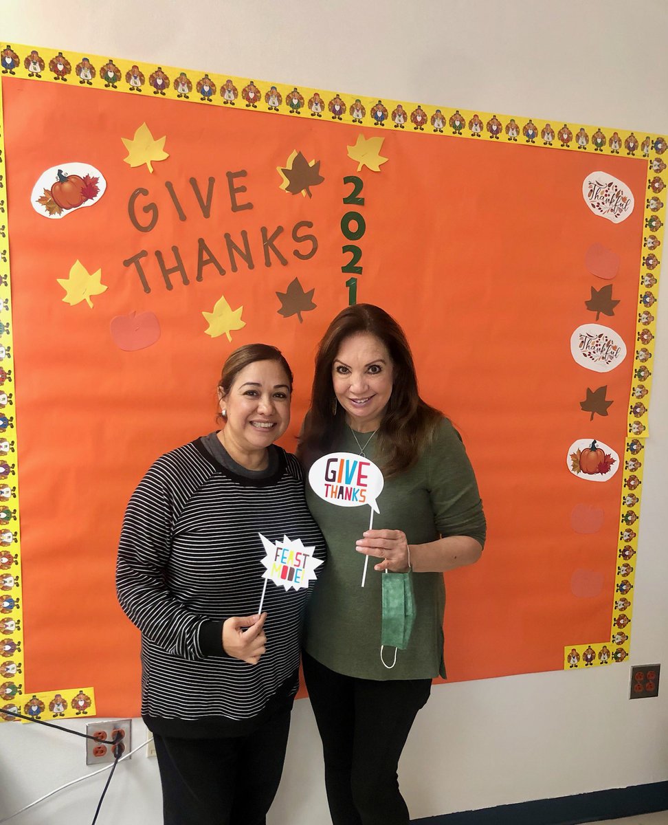 I’m so thankful for my Kinder team!! They are awesome teachers and a great group to work with. We really enjoyed our luncheon and got spoiled with an hour lunch. For that we are grateful to our admin. We appreciate all you did to make this day special. Happy Thanksgiving. 🍁