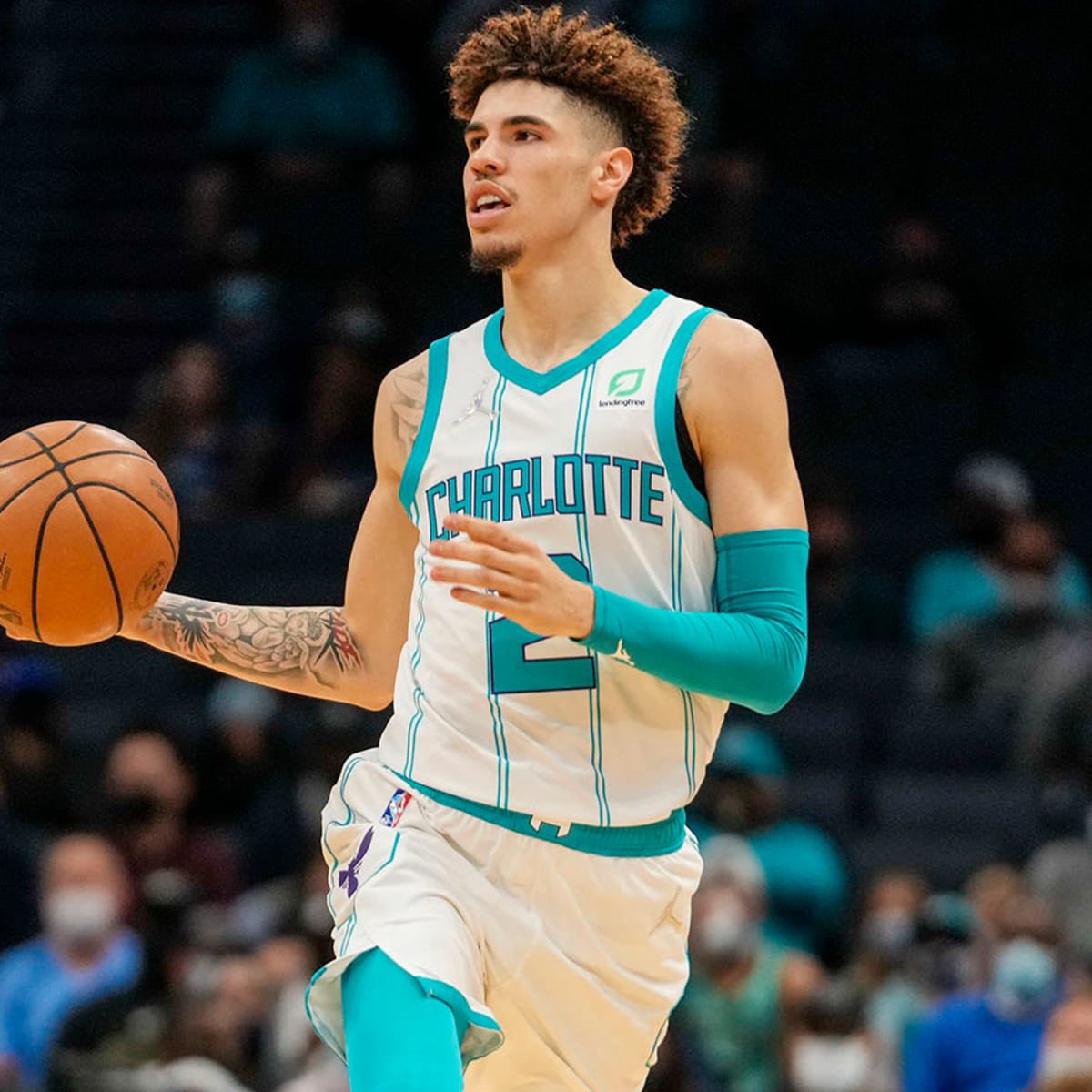 LaMelo Ball tonight:32 Points 11 Rebounds 8 Assists 54% FG. 