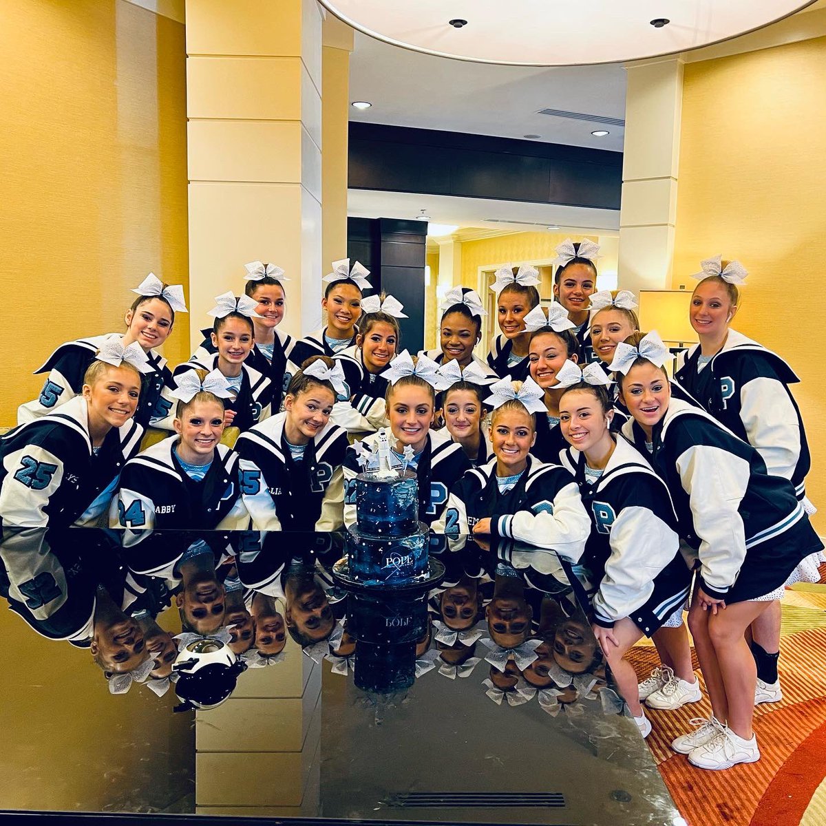 PopeCheer's tweet image. Mission COMPLETE 🚀 Unbelievably PROUD of this team for what they’ve accomplished throughout the season. Hard to believe it’s already come to an end. Seniors, thank you for giving your all to this team. We 💙 you!!! #m2mcomplete