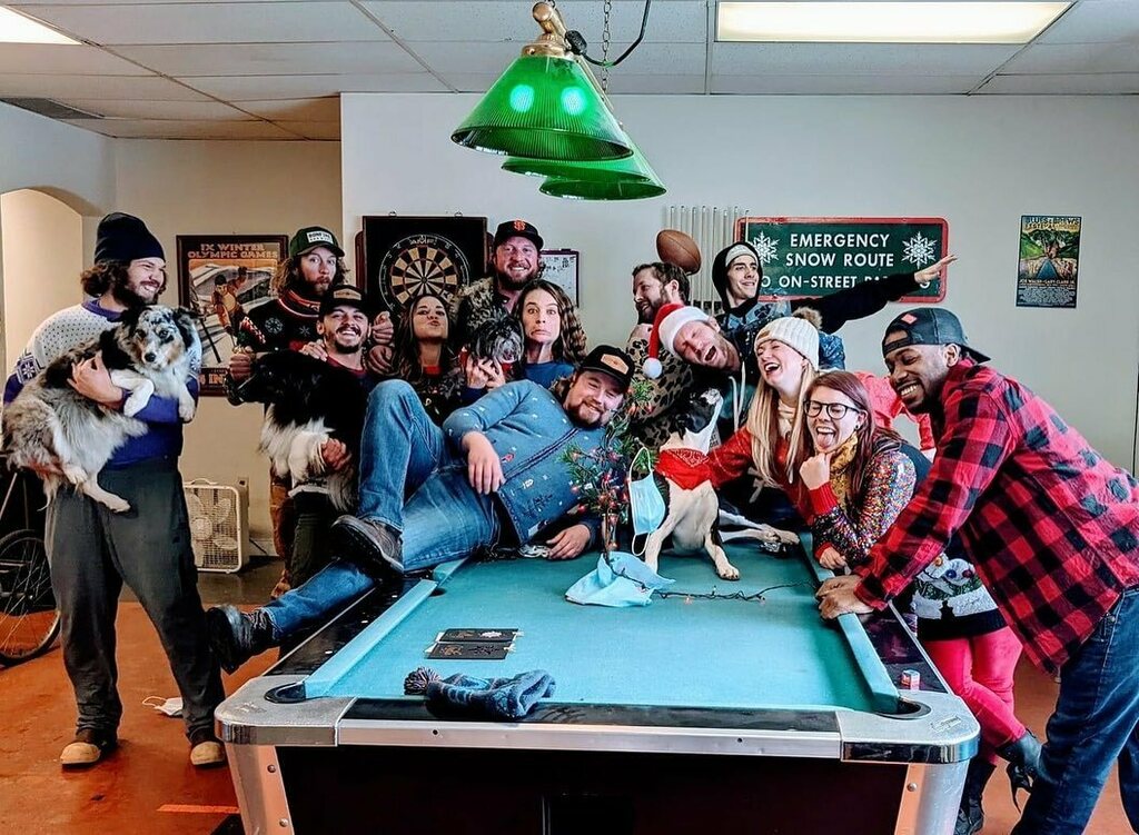 What’s your favorite Bonfire memory over the last 11 years? Drop a photo or a comment! 

Here’s a few of ours. 🧡

See you tomorrow, celebrating the last 11 years of Gathering Round’! 

#favoritememory #bonfam #bonfirebrewing #gatheround #11years instagr.am/p/CWevtmHlGQU/